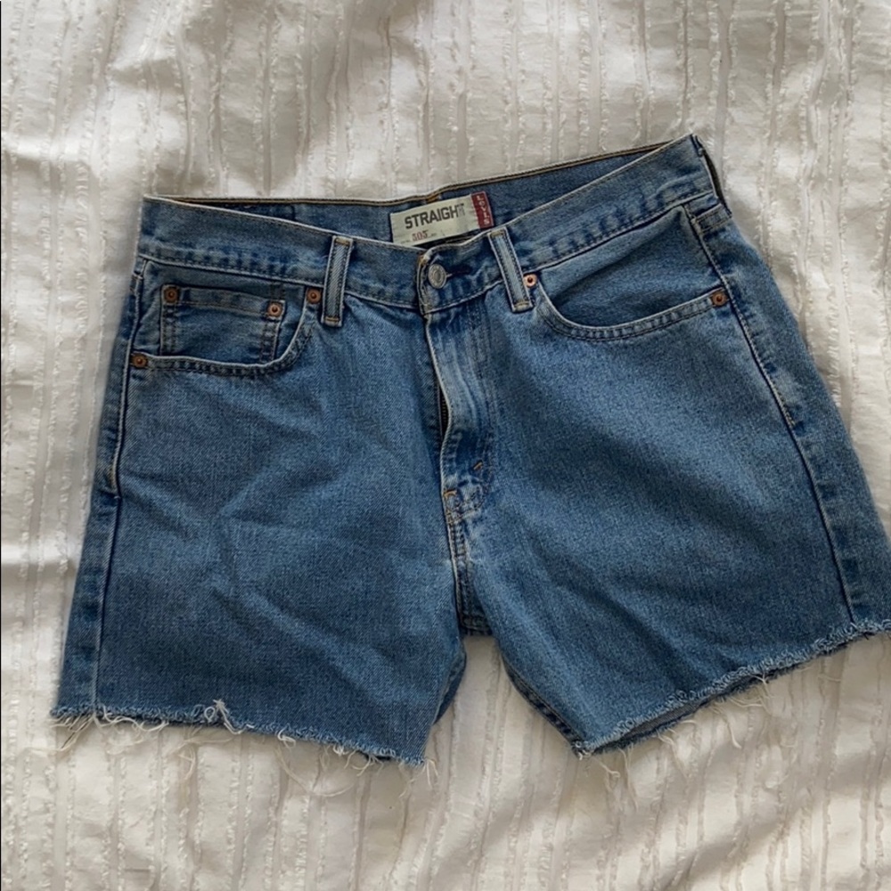 Vintage Levi’s 505 High Waist Cutoff Jean Shorts